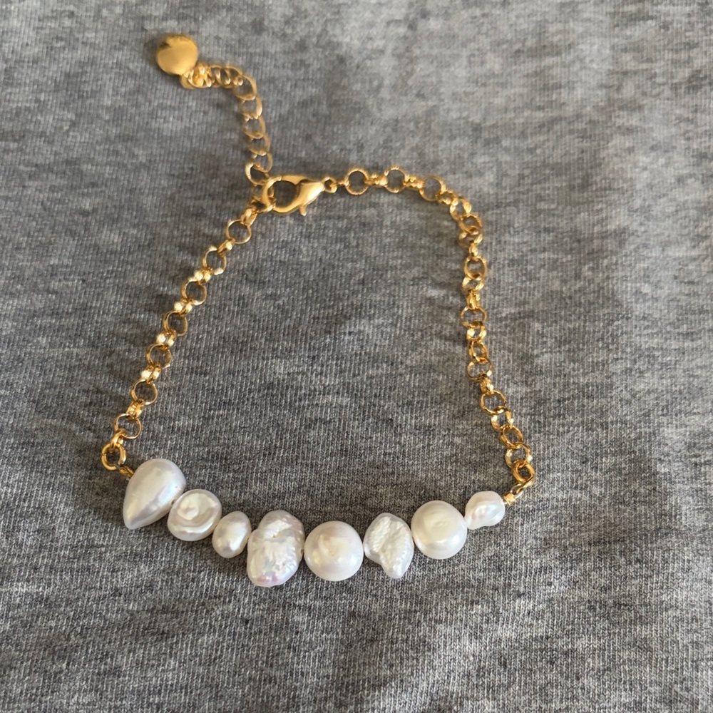 Mayamar Gold Plated and White Pearl Bracelet